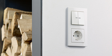 JUNG KNX Taster F 10 bei Madei Elektro in Grettstadt